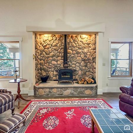 Summit Pines Hideaway - Amazing Mountain Views! Βίλα Duck Creek Village Εξωτερικό φωτογραφία